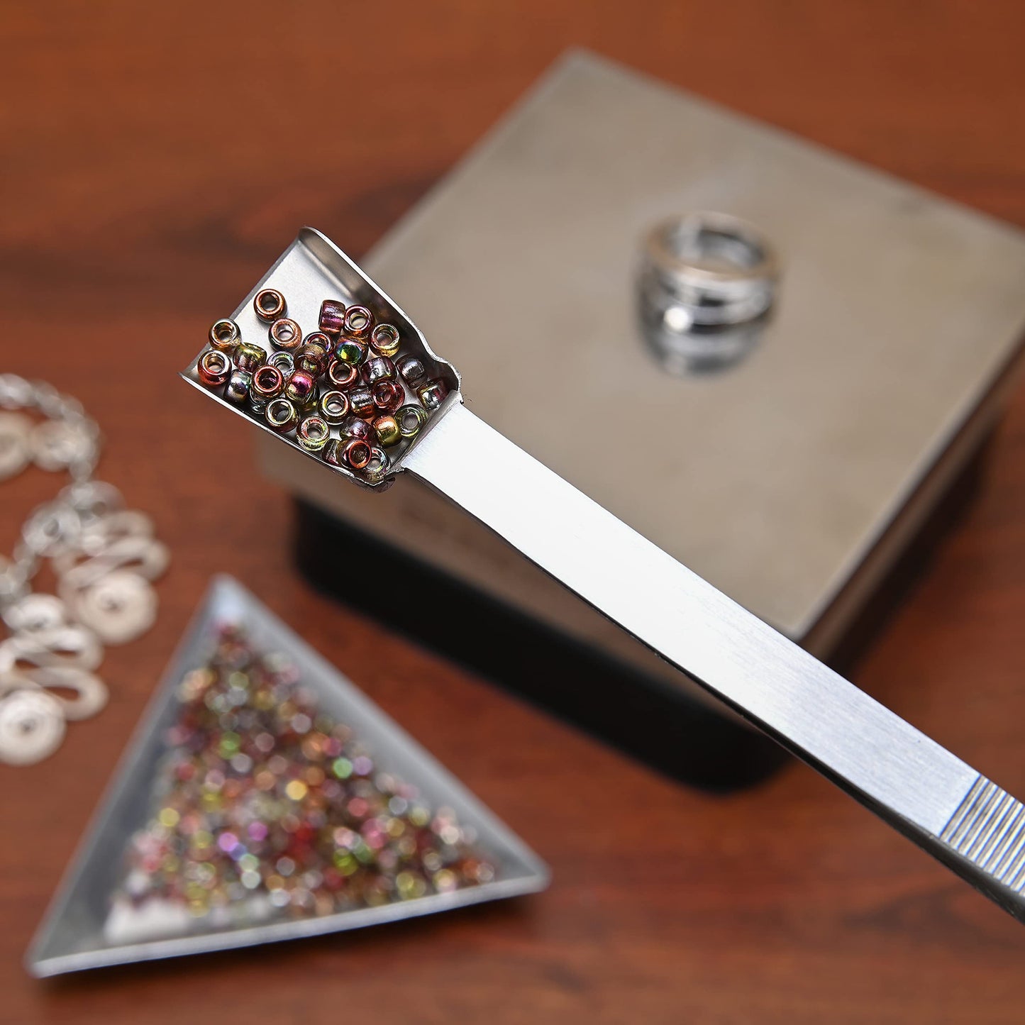 Beadsmith Tweezer with Shovel