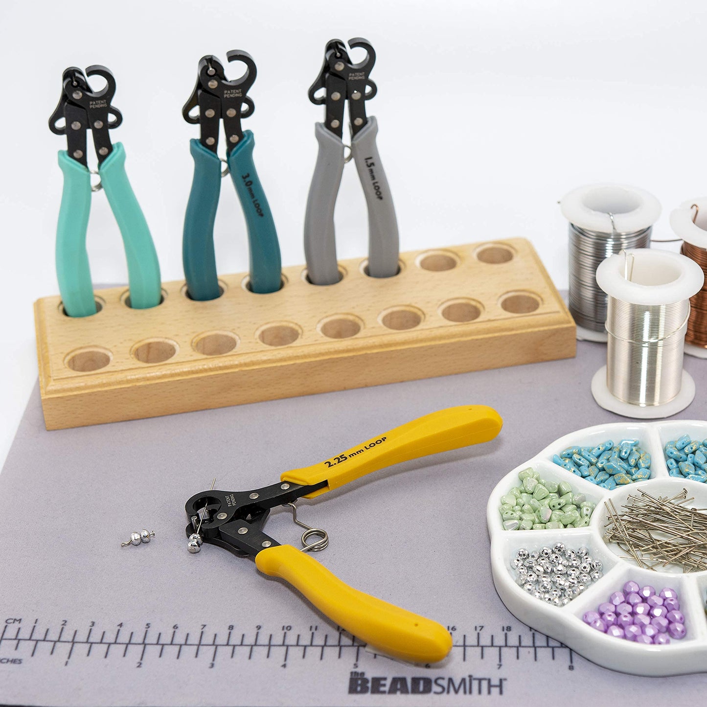 The Beadsmith PLLOOP Variation