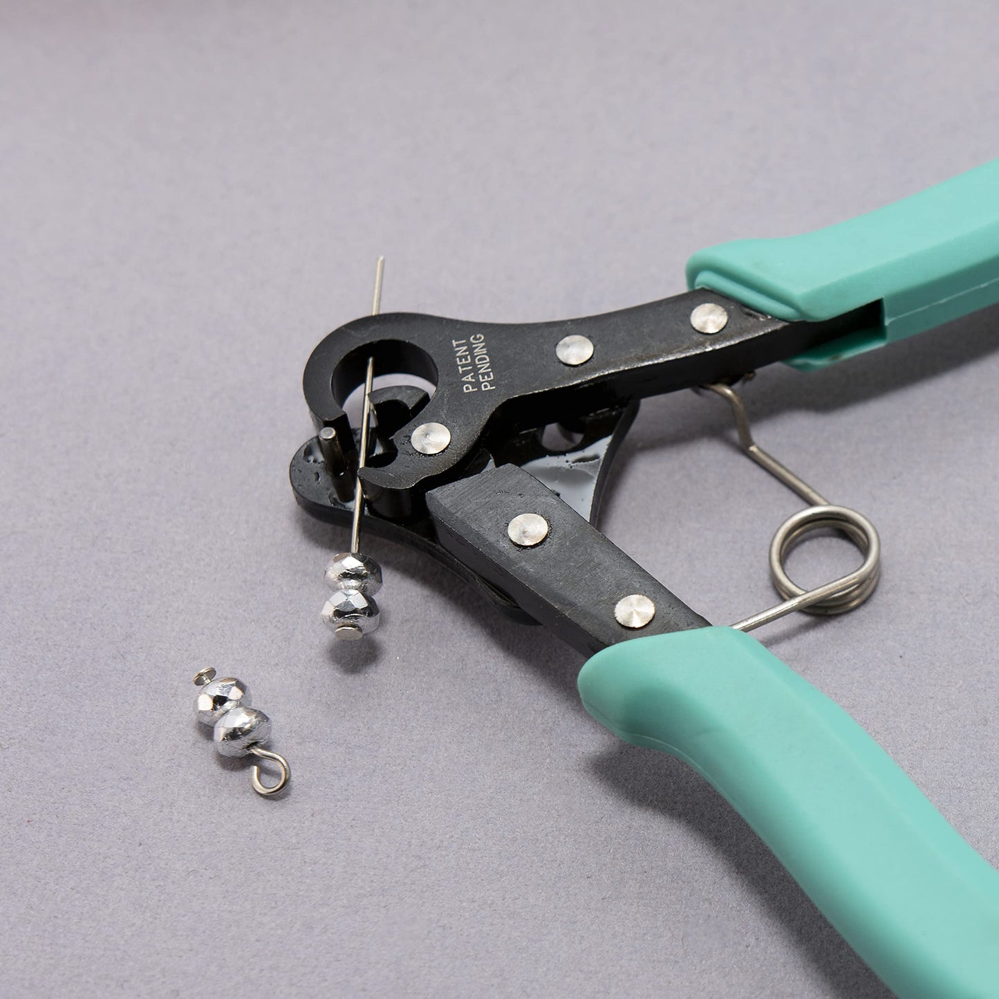 Beadsmith Vintaj 1-Step Looper Pliers for 18-Gauge to 26-Gauge Wire