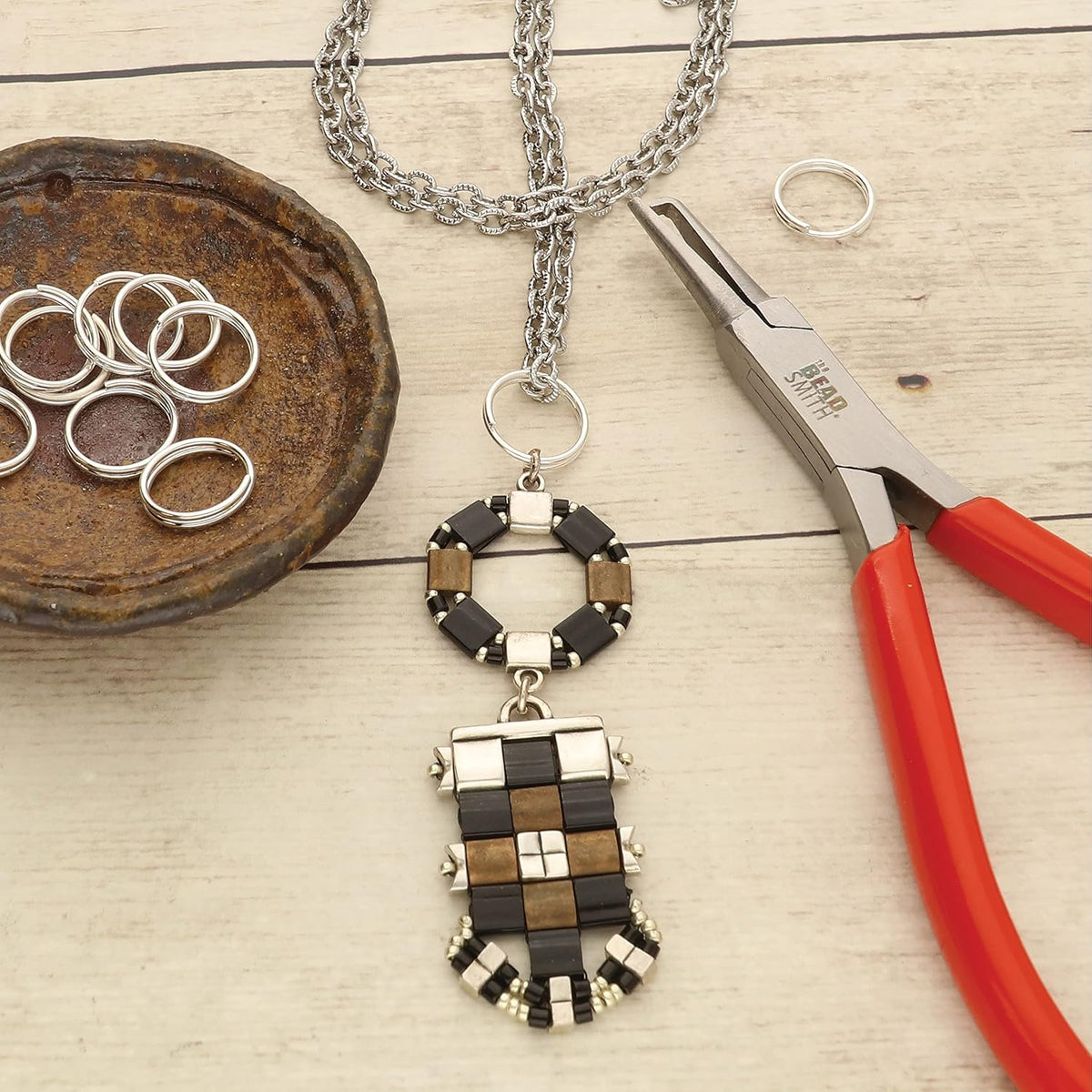 Beadsmith Split Ring Pliers – Jewellery Tool for Opening Split Rings